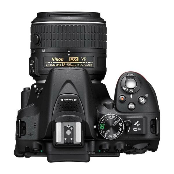 Nikon D5300 18-55mm VR Lens Kit