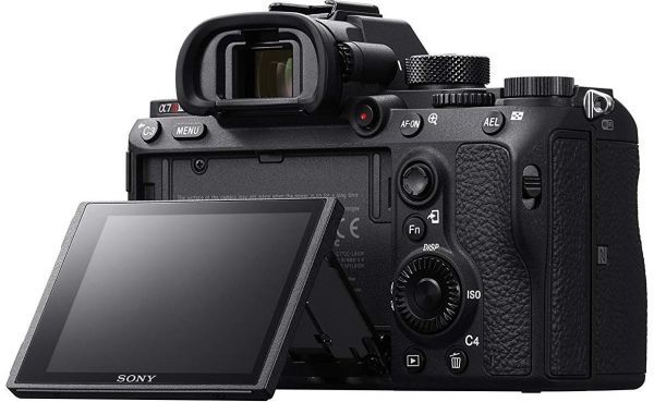 Sony A7R III Body