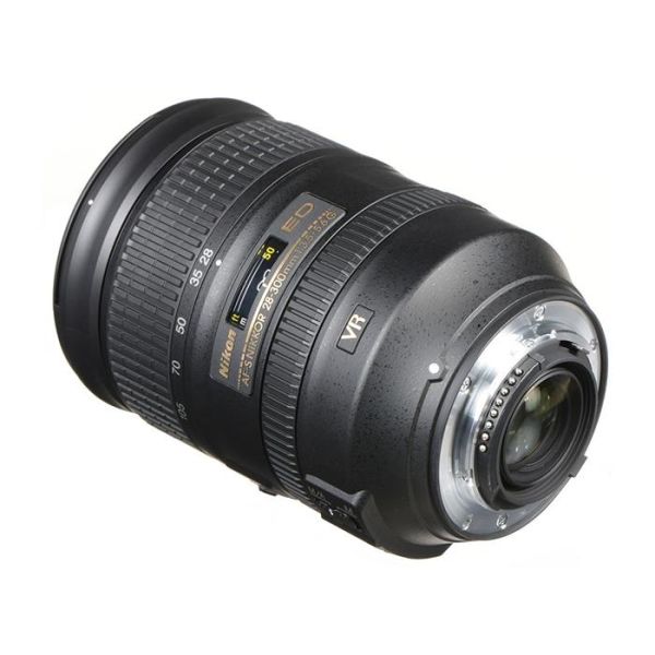 Nikon AF-S 28-300mm f/3.5-5.6 G ED VR Lens
