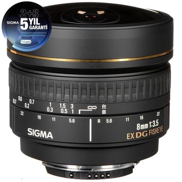 Sigma 8mm f/3.5 EX DG Fisheye Lens