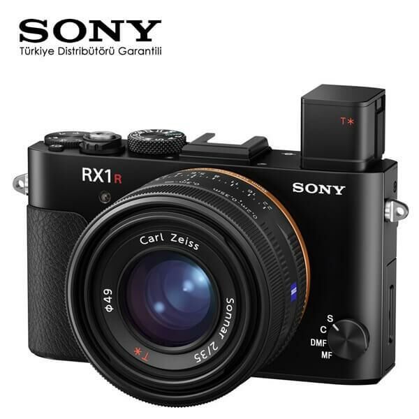 Sony DSC-RX1R II Full Frame Aynasız Fotoğraf Makinesi