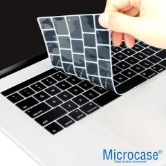Microcase Macbook Pro 15.4 Silikon Klavye Koruma EU Türkçe Siyah
