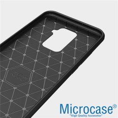 Microcase Huawei Nova 5i Pro Brushed Carbon Fiber Silikon Kılıf - Siyah + Tempered Glass Cam Koruma