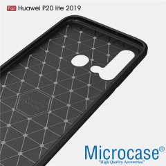 Microcase Huawei P20 Lite 2019 Brushed Carbon Fiber Silikon Kılıf - Siyah + Tempered Glass Cam Koruma