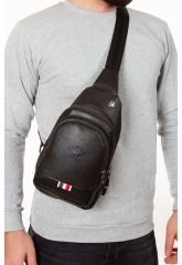 Microcase Unisex Body Bag Kulaklık Çıkışlı Deri Çapraz Omuz Göğüs Çantası Siyah AL3871