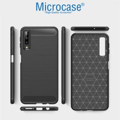 Samsung Galaxy A7 2018 Brushed Carbon Fiber Silikon Kılıf + CAM