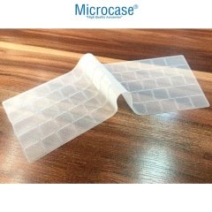 Microcase Macbook Pro 13 2020 A2251 - A2289 Silikon Klavye Koruması EU Türkçe Şeffaf