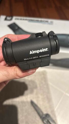 Aimpoint Micro H-2 Reddot