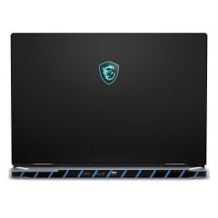 MSI TITAN 18 HX A14VIG-067TR I9-14900HX 128GB DDR5 4TB SSD 16GB RTX4090 18.0 UHD+ W11P