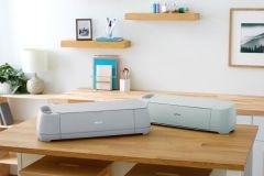 Cricut Explore & Maker Kesici Makineleri İçin Temel İhtiyaç Paketi (Vinil, Alet ve Sarf Malzemeleri)