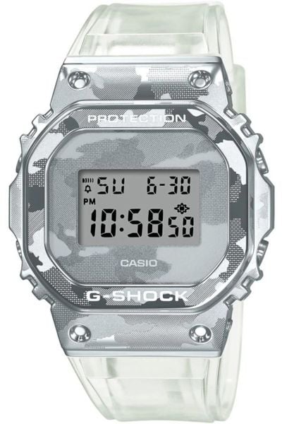 Casio G-Shock GM-5600SCM-1DR Dijital Kol Saati