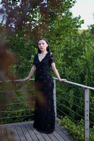 Siyah Parça İşlemeli Elbise