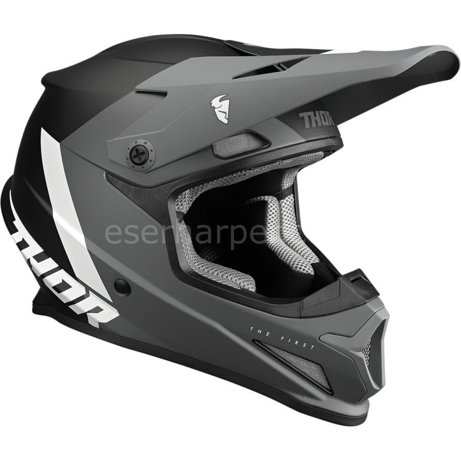 SECTOR CHEV GRAY BLACK HELMET