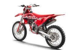 MC 125