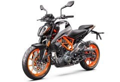 390 DUKE