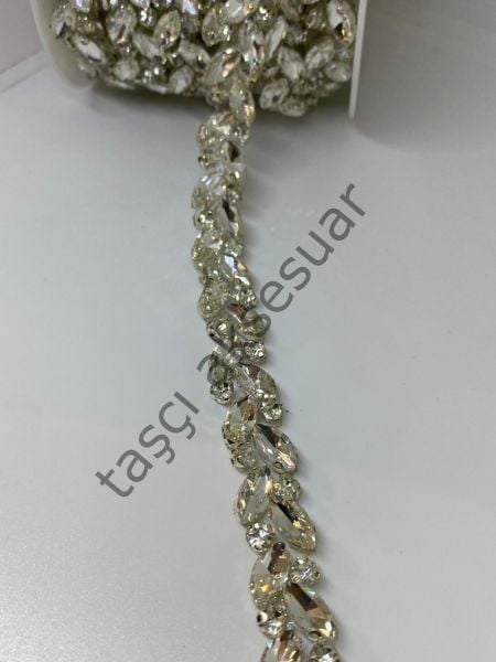 Kristal Taşlı Şerit 1mt.