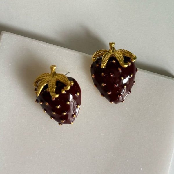 Bordo Çilek Küpe