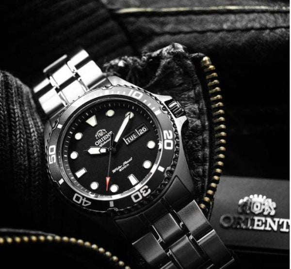 Orient TAA02004B9   20 ATM Ray 2 Koleksiyonu Erkek Kol Saati