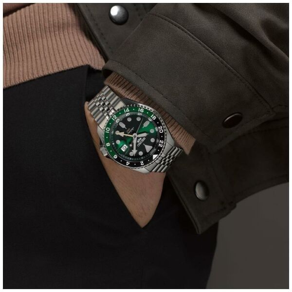 Seiko 5 Sports SSK035K Otomatik Erkek Kol Saati