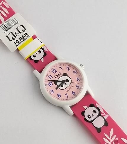 Q&Q V23A-006VY Panda Desenli Çocuk Kol Saati