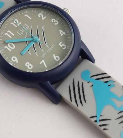 Q&Q V23A-005VY Dinozor Desenli Çocuk Kol Saati