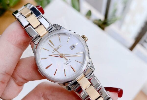 Citizen EU6074-51D Kadın Kol Saati