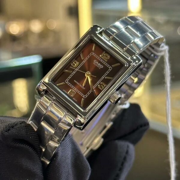 Casio LTP-1234DD-5ADF Kadın Kol Saati