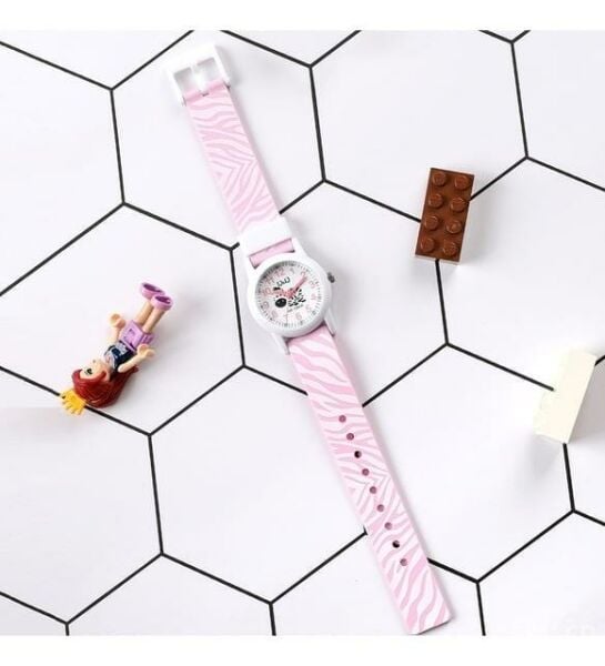 Q&Q V22A-013VY Zebra Desenli Çocuk Kol Saati