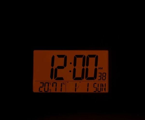 Seiko Clocks QHL095W Termometre ve Nemölçer Masa Saati