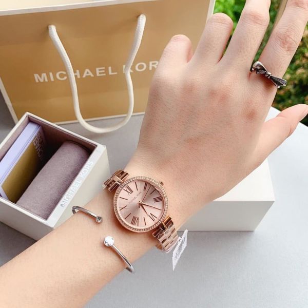 Michael Kors MK3904 Kadın Kol Saati