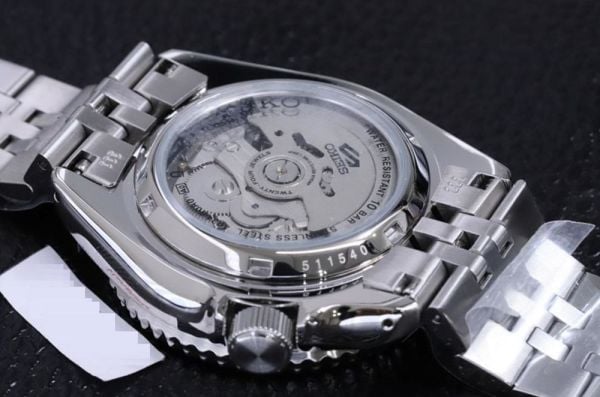 Seiko 5 SSK005K Otomatik Erkek Kol Saati