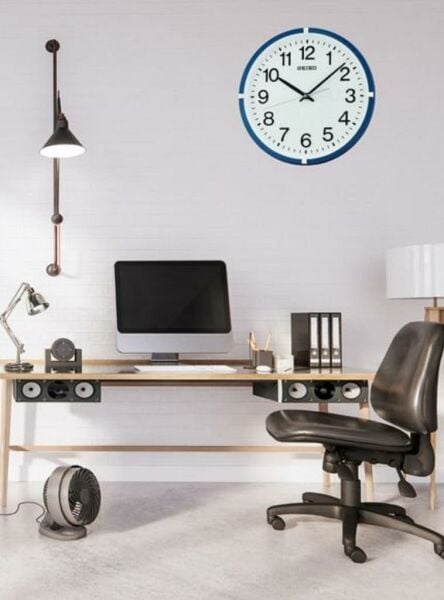 Seiko QXA652L Klasik Tasarım Beyaz Kadranlı Plastik Kasa Duvar Saati