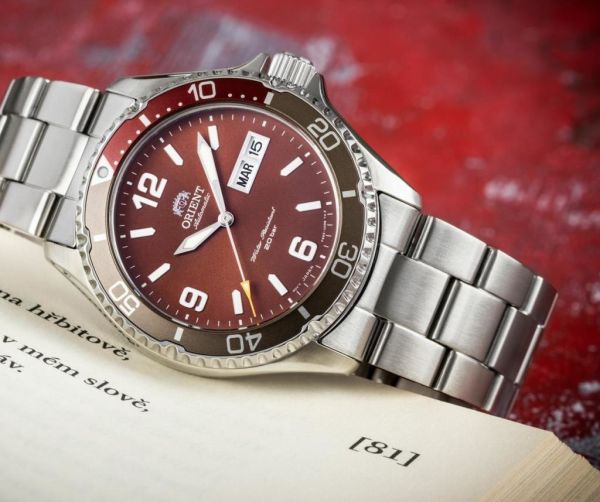 Orient RA-AA0820R19B Otomatik Erkek Kol Saati