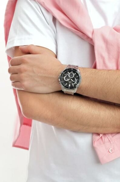 Casio Edıfıce EFR-552D-1AVUDF Erkek Kol Saati