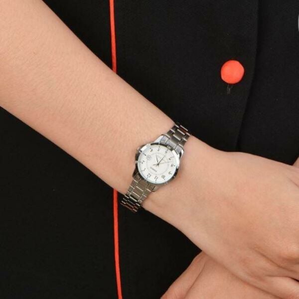Casio LTP-V004D-7BUDF Bayan Kol Saati