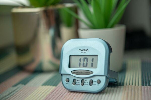 Casio PQ-30-2DF Alarmlı Led Masa Saati