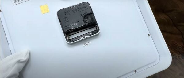 Casio IQ-06-7DF Duvar Saati