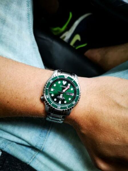 Citizen NY0100-50XE Erkek Kol Saati