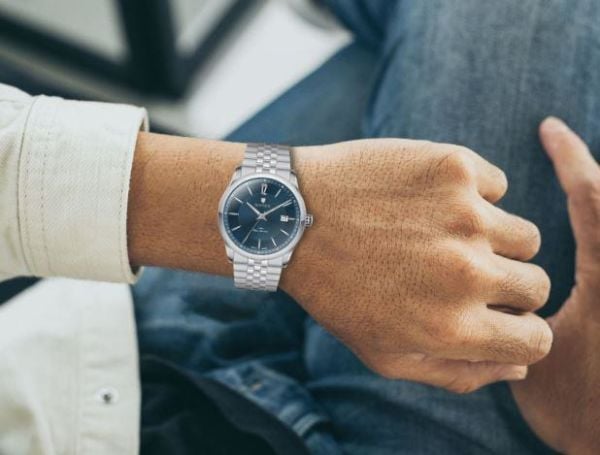 Wainer WA.19035-C Takvimli Erkek Kol Saati