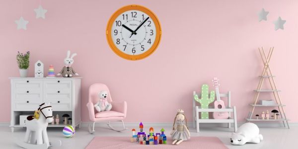 Regal Ultima 0225 OWL Duvar Saati