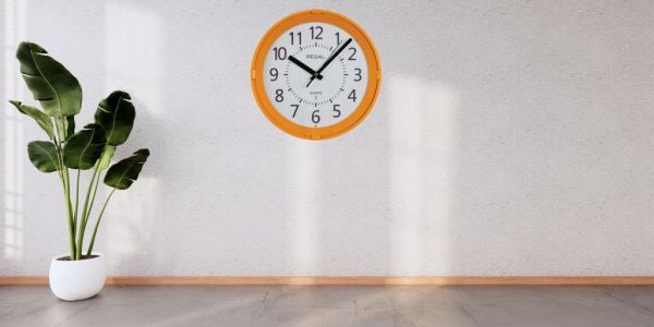 Regal Ultima 0225 OWL Duvar Saati