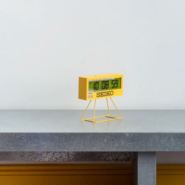 Seiko QHL083Y Alarmlı Kronometreli Geri Sayım Sayaçlı Dijital Masa ve Duvar Saati