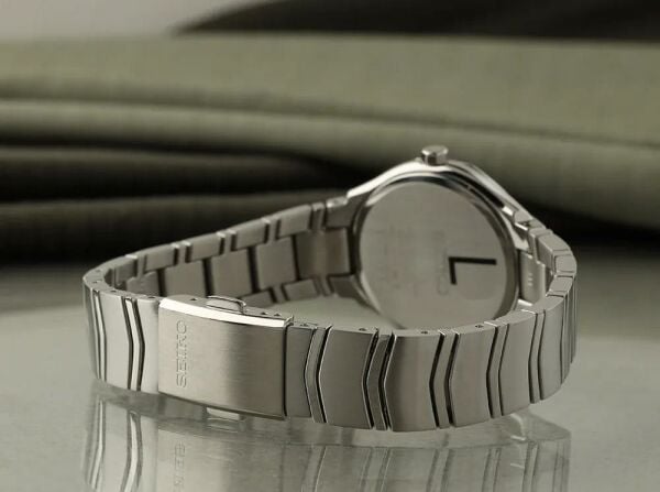 Seiko SUR615P1 Safir Cam 5 atm Kadın Kol Saati