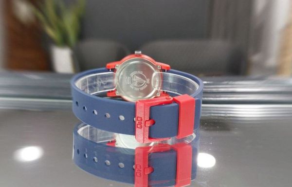 Q&Q V23A-015VY Çocuk Kol Saati