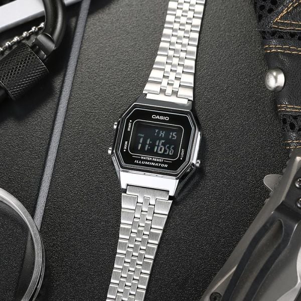 Casio LA680WA-1BDF Kadın Kol Saati