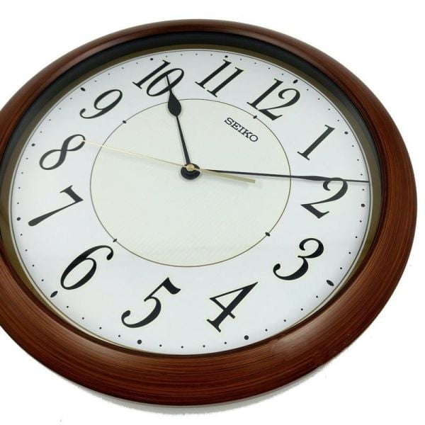 Seiko QXA824B Sessiz Saniye Parlak İbre ve İndeksli Dekoratif Duvar Saati
