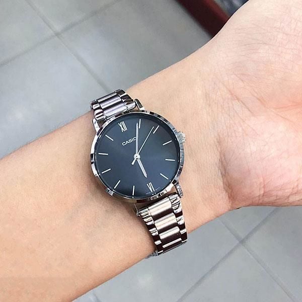 Casio LTP-VT02D-1AUDF Kadın Kol Saati