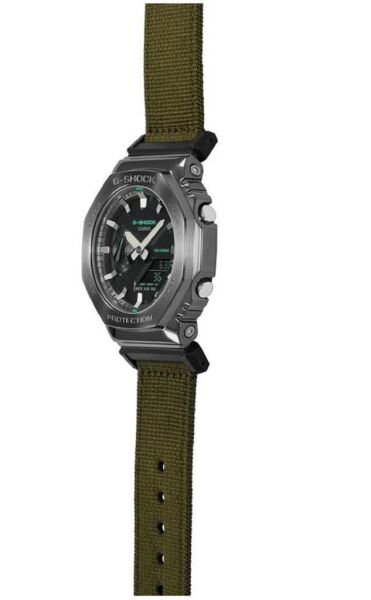 Casio G-SHOCK GM-2100CB-3ADR Kol Saati