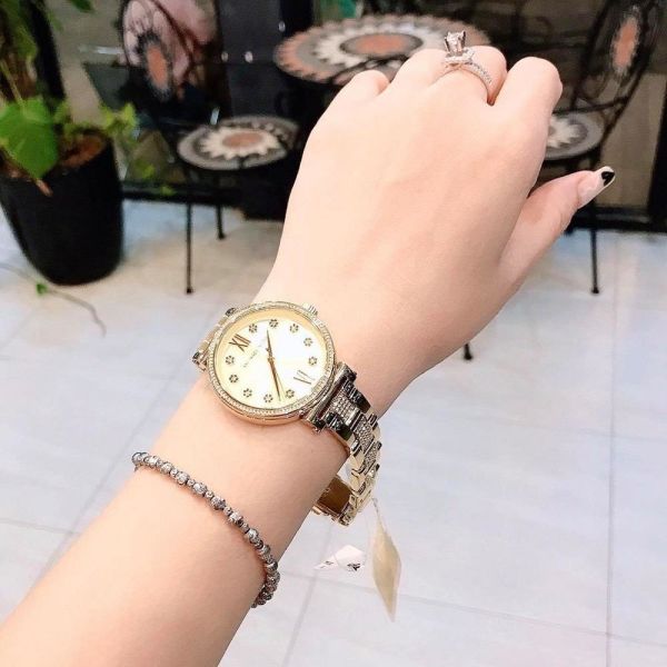 Michael kors mk3881 deals