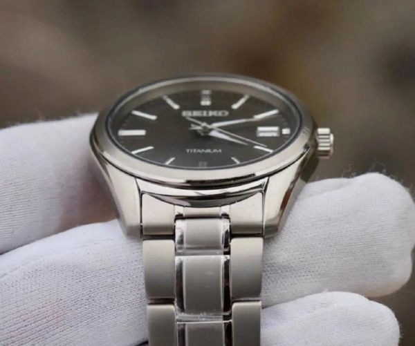 Seiko SUR375P1 Titanyum Erkek Kol Saati